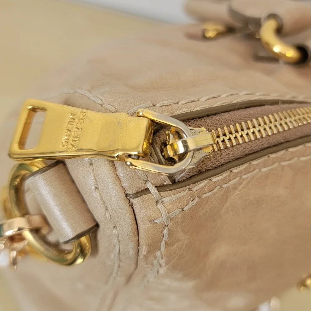 ✨PRADA✨Vitella Satchel Large Calf Leather Tote Soft Metallic Gold - Picture 7 of 15